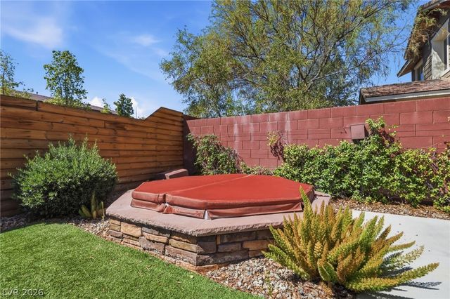 10511 Harvest Green, Las Vegas, NV 89135