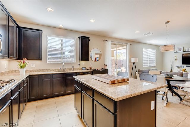10511 Harvest Green, Las Vegas, NV 89135