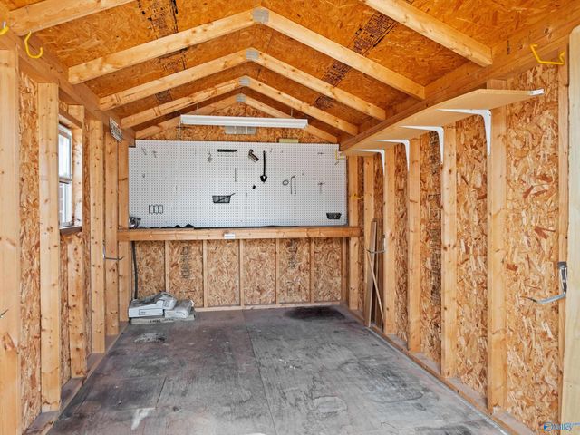 6711 Station View Drive, Owens Cross Roads, AL 35763