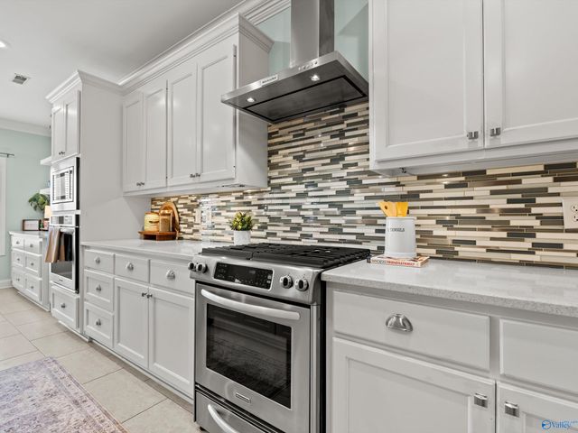 6711 Station View Drive, Owens Cross Roads, AL 35763