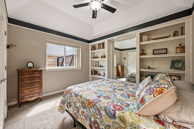 2736 Woodbridge Drive, Hurst, TX 76054