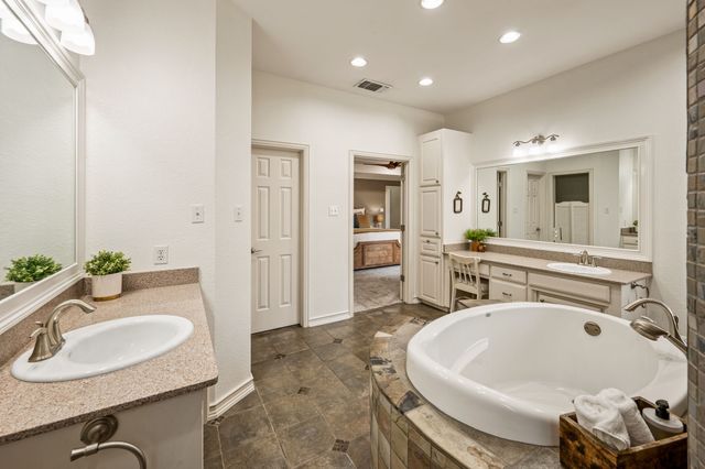 2736 Woodbridge Drive, Hurst, TX 76054