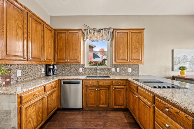 2736 Woodbridge Drive, Hurst, TX 76054