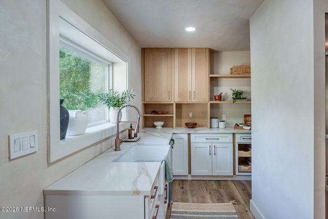 2346 JOSE Circle S, Jacksonville, FL 32217