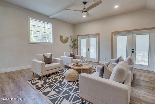 2346 JOSE Circle S, Jacksonville, FL 32217