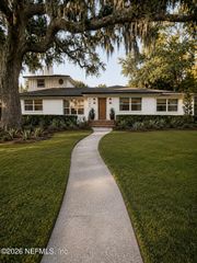 2346 JOSE Circle S, Jacksonville, FL 32217