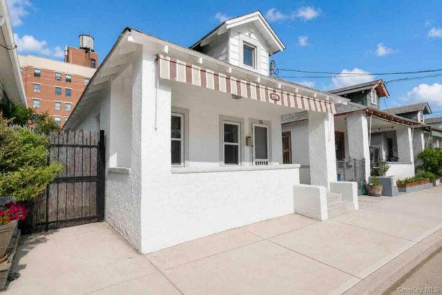 174 Beach 25th Street, Far Rockaway, NY 11691