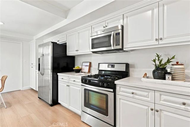 52 Acacia Tree Lane, Irvine, CA 92612