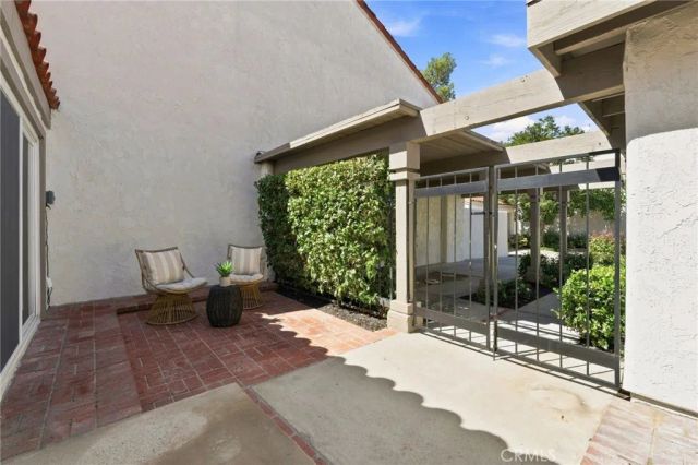 52 Acacia Tree Lane, Irvine, CA 92612