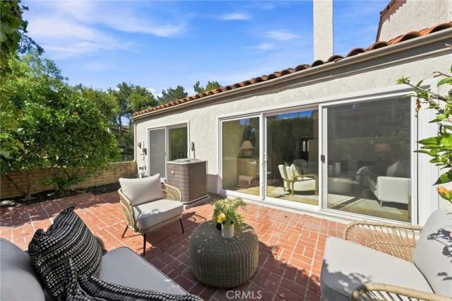 52 Acacia Tree Lane, Irvine, CA 92612