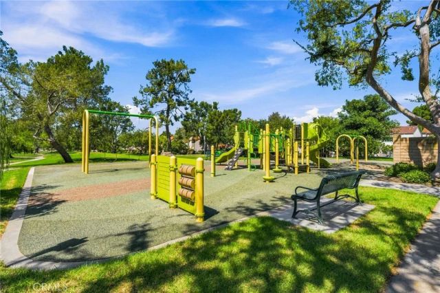 52 Acacia Tree Lane, Irvine, CA 92612