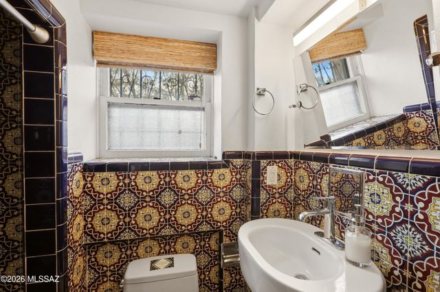 175 E 12th Street, Tucson, AZ 85701