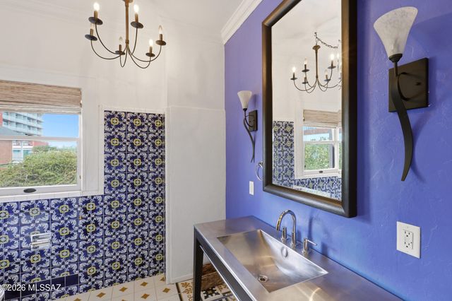 175 E 12th Street, Tucson, AZ 85701