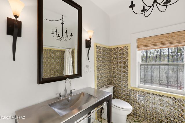 175 E 12th Street, Tucson, AZ 85701