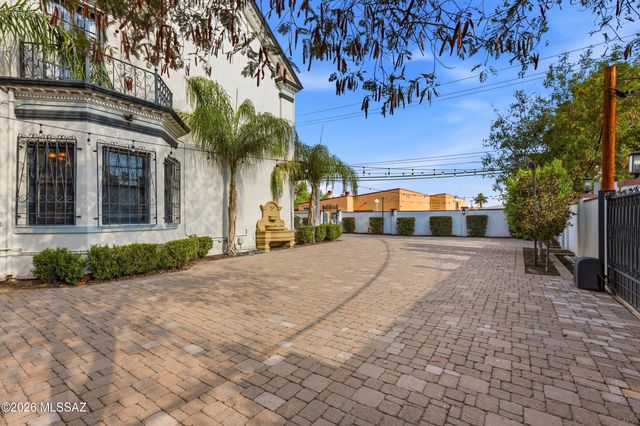 175 E 12th Street, Tucson, AZ 85701