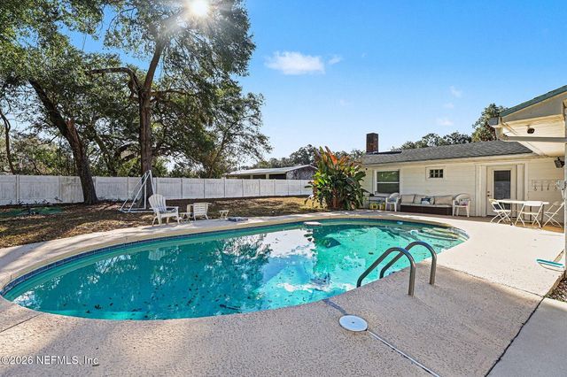 655 SW POINTVIEW Road, Keystone Heights, FL 32656