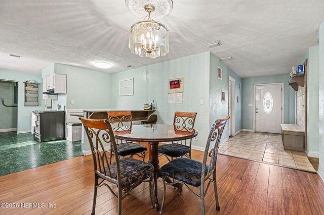 655 SW POINTVIEW Road, Keystone Heights, FL 32656