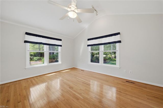 508 Las Gaviotas BLVD, Chesapeake, VA 23322