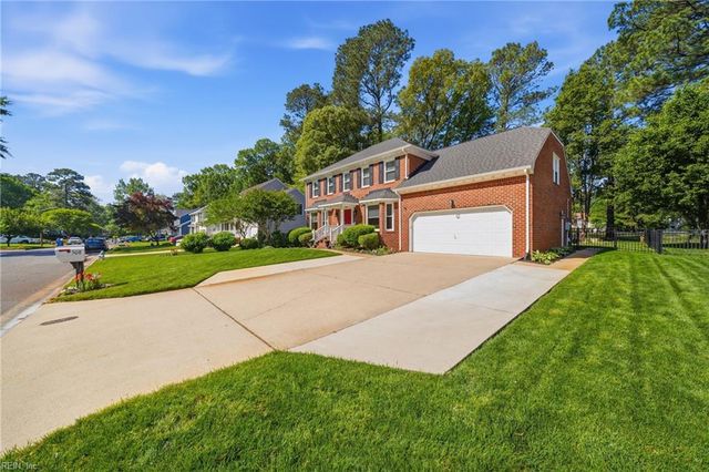 508 Las Gaviotas BLVD, Chesapeake, VA 23322