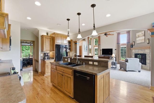 439 Pineview COURT N, Colgate, WI 53017