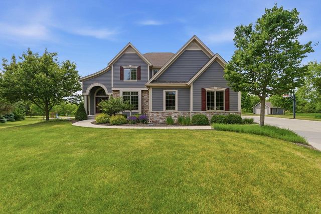 439 Pineview COURT N, Colgate, WI 53017