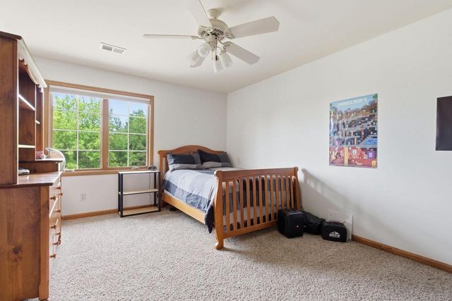 439 Pineview COURT N, Colgate, WI 53017
