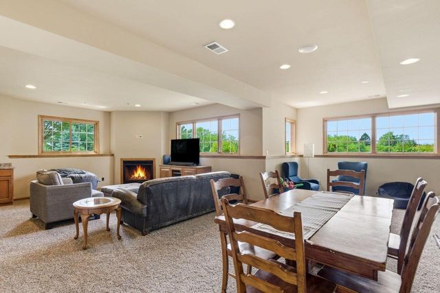 439 Pineview COURT N, Colgate, WI 53017