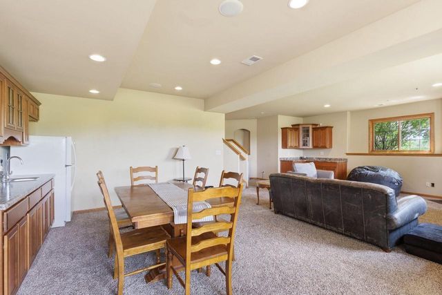 439 Pineview COURT N, Colgate, WI 53017