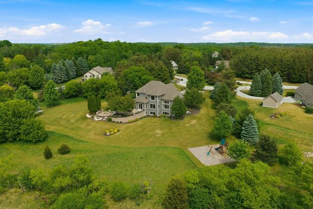 439 Pineview COURT N, Colgate, WI 53017