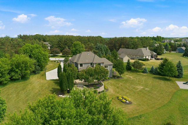 439 Pineview COURT N, Colgate, WI 53017