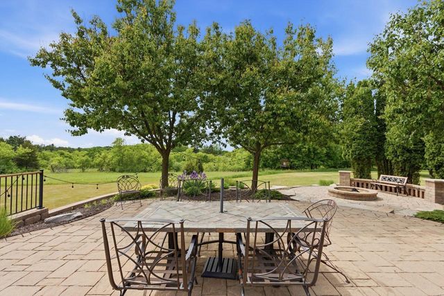 439 Pineview COURT N, Colgate, WI 53017