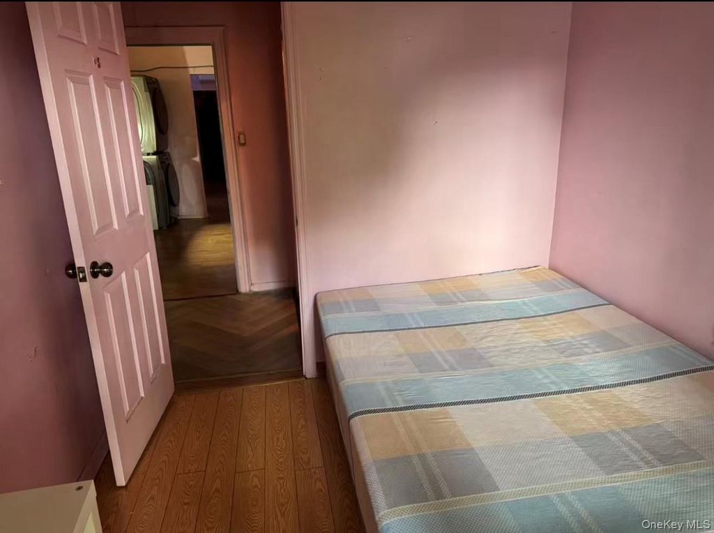 40-32 149th Place 2FL, Flushing, NY 11354 — photo 5