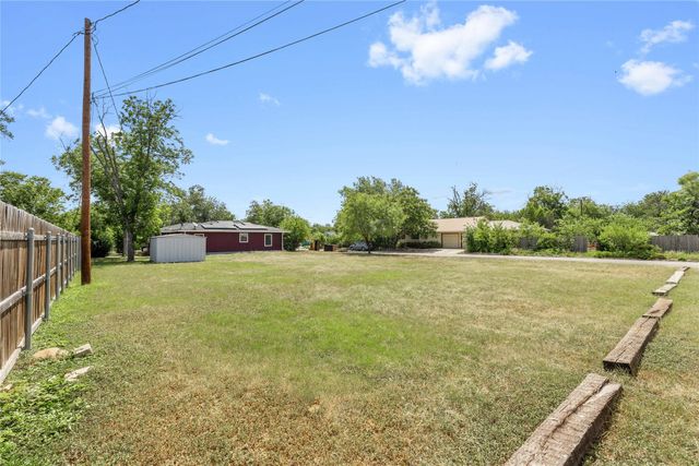 2411 Belmeade Avenue, Brownwood, TX 76801