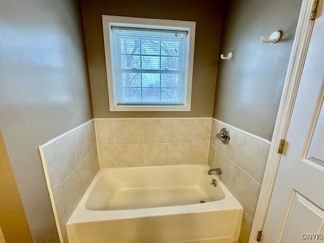 154 Hunt Valley Road, Oneida, NY 13421