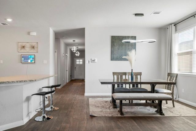 212 Apache Plum DR, Kyle, TX 78640