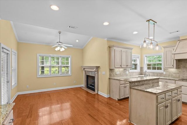 623 Prestwick Dr, Dothan, AL 36305