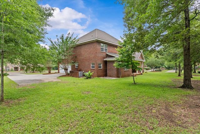 623 Prestwick Dr, Dothan, AL 36305