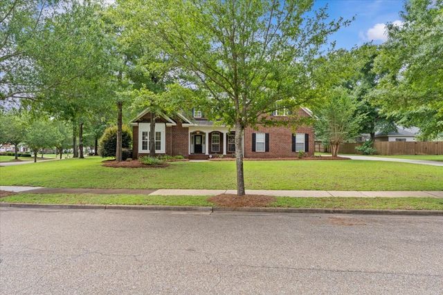 623 Prestwick Dr, Dothan, AL 36305