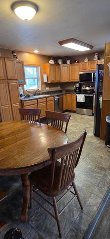 302 1st Street, Parkersburg, IA 50665