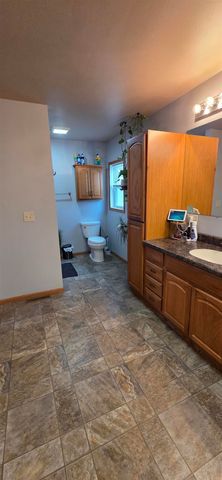 302 1st Street, Parkersburg, IA 50665