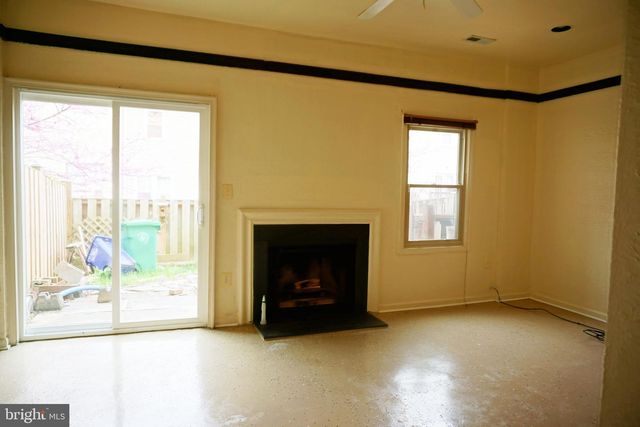 9 POLK COURT, North Potomac, MD 20878