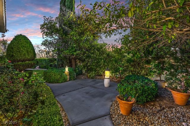 10551 Mandarino Avenue, Las Vegas, NV 89135