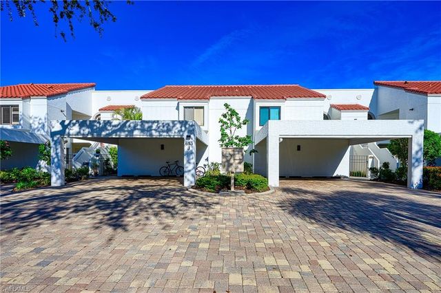 613 BEACHWALK CIR J, Naples, FL 34108