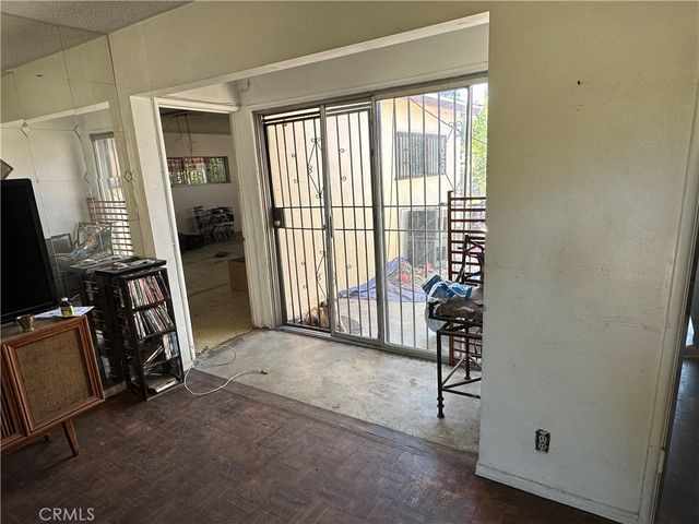 1875 Vine, San Bernardino, CA 92411