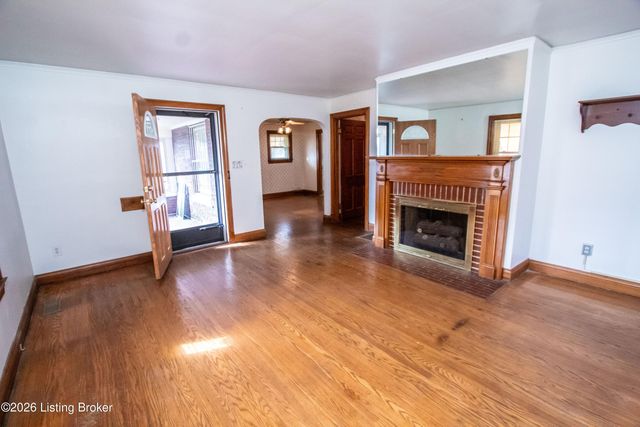 1203 Larue Ave, Louisville, KY 40213