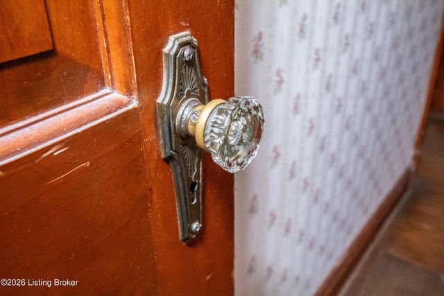 1203 Larue Ave, Louisville, KY 40213