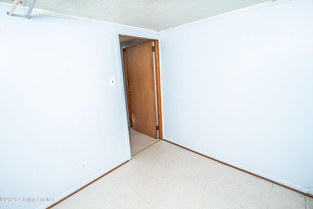 1203 Larue Ave, Louisville, KY 40213