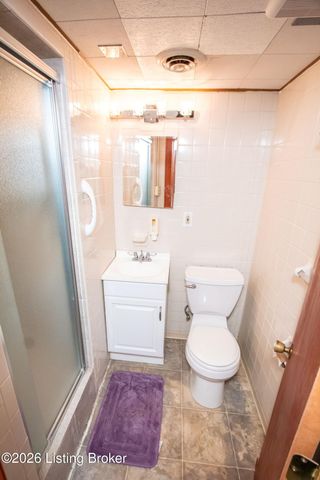 1203 Larue Ave, Louisville, KY 40213