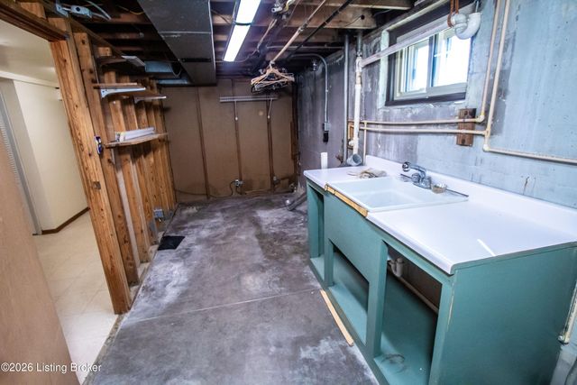 1203 Larue Ave, Louisville, KY 40213