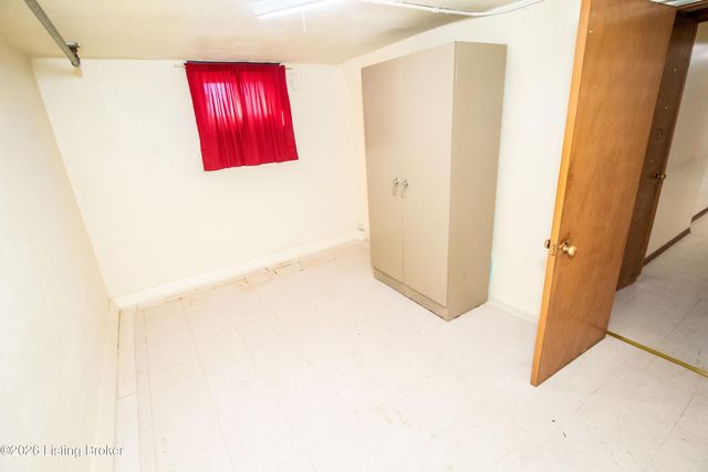 1203 Larue Ave, Louisville, KY 40213